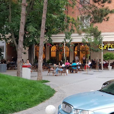 Ferienwohnung Ceronav Citycenter Galati, Disscount On Google! Exterior foto
