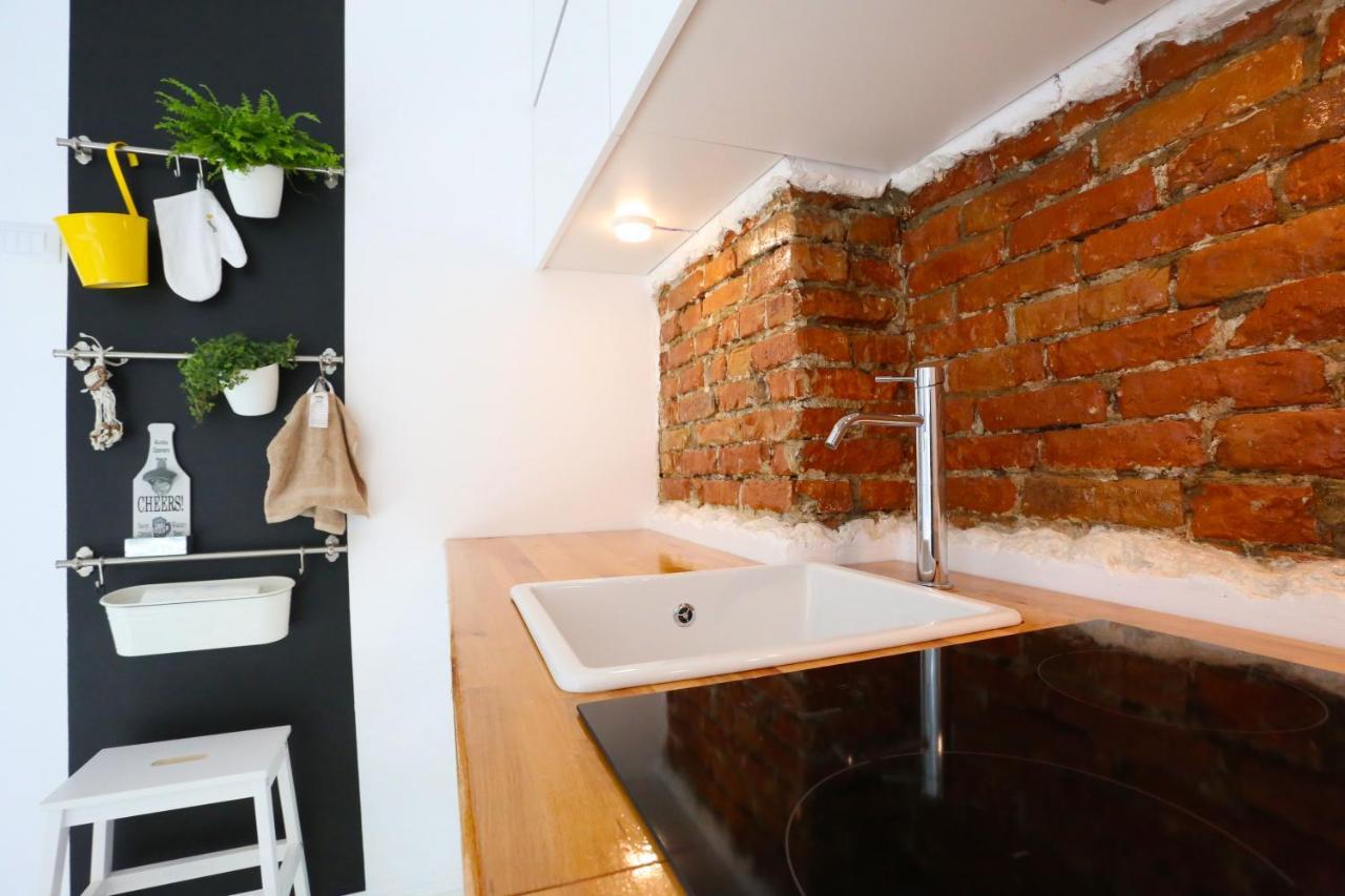 Ferienwohnung Ceronav Citycenter Galati, Disscount On Google! Exterior foto