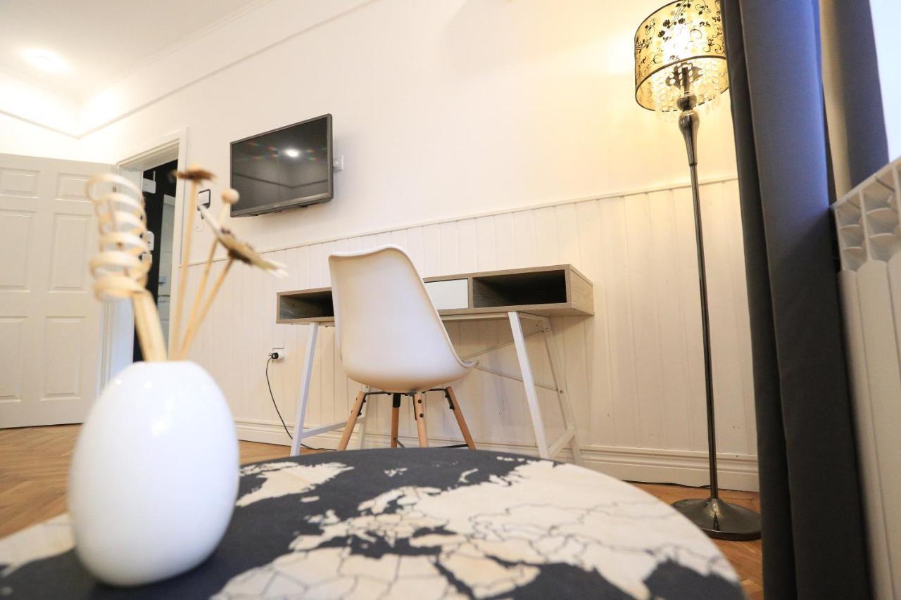 Ferienwohnung Ceronav Citycenter Galati, Disscount On Google! Exterior foto