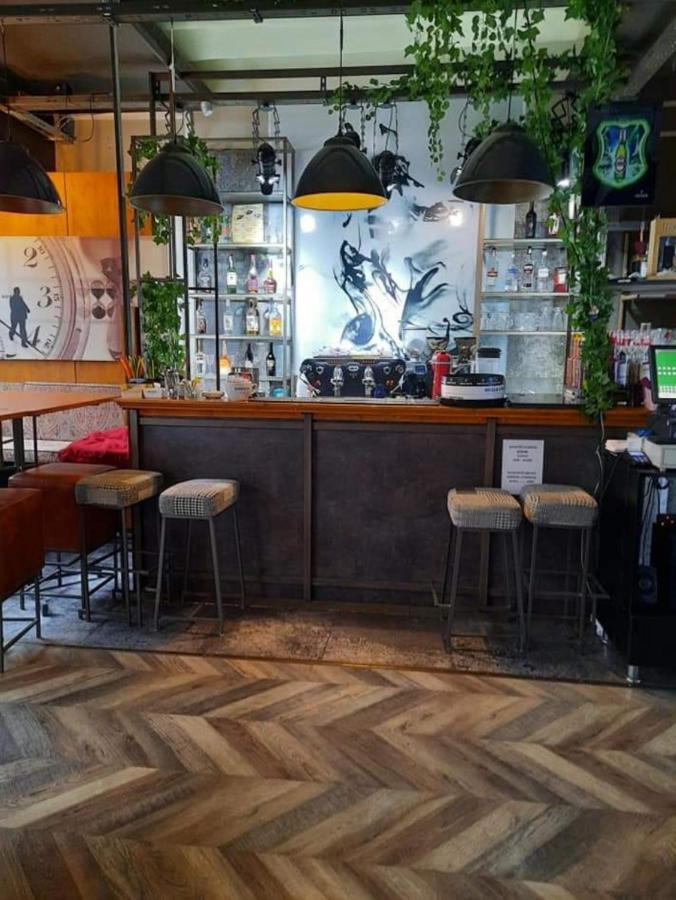 Ferienwohnung Ceronav Citycenter Galati, Disscount On Google! Exterior foto